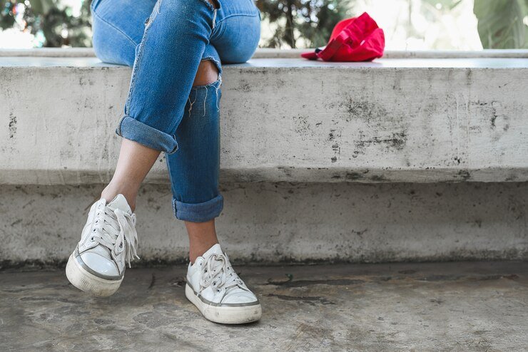 a-collection-of-essential-sneakers-every-sneakerhead-woman-should-own