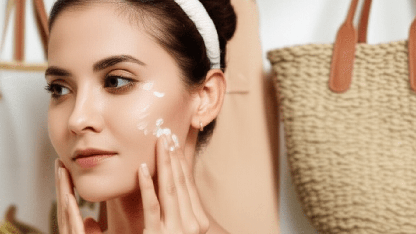 Glow Up with Kalki Fashion: The Right Way to Apply Sunscreen Every Time
